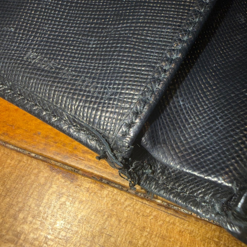 Prada Vintage Black Saffiano Leather Tri-Fold Wallet Triangle Logo Project Piece - Picture 14 of 16